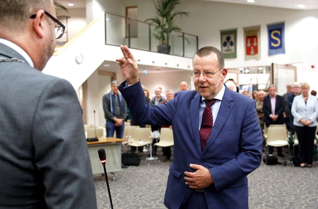 Theo Reijn vervangt afgetreden wethouders Eemnes