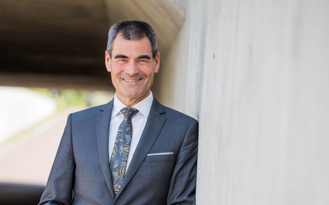 Burgemeester Houten heet deelnemers Voorjaarscongres welkom