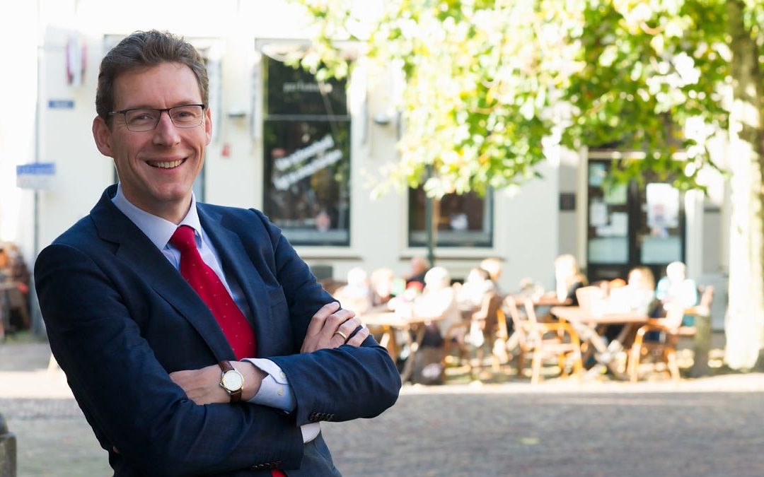Gemeenteraad Amstelveen wil Tjapko Poppens als burgemeester