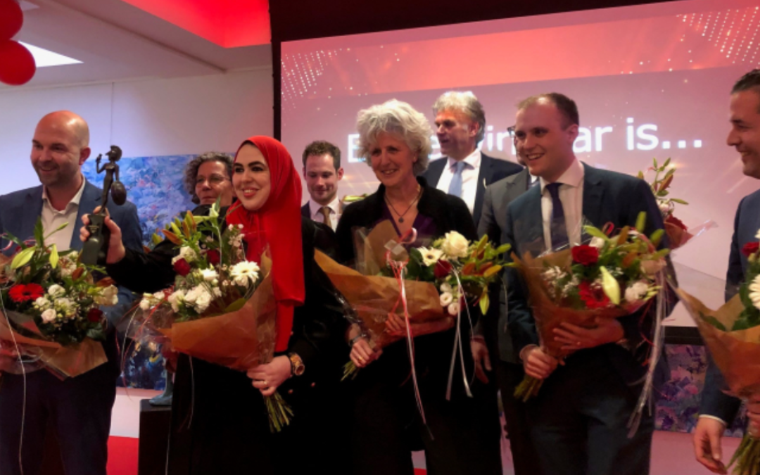Wethouder Nadya Aboyaakoub-Akkouh van Amersfoort Beste Lokale Bestuurder 2023