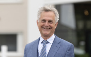 Burgemeester Rob Metz aanbevolen voor tweede termijn in Soest